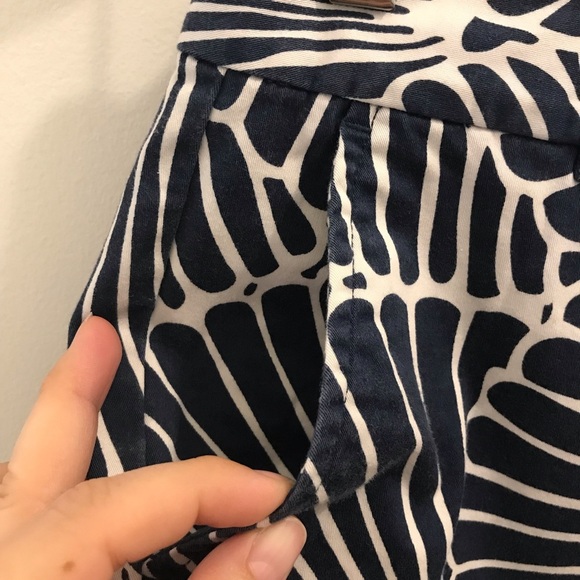 Vineyard Vines Chino Shorts 2 Seashell Print navy blue white - Picture 4 of 8